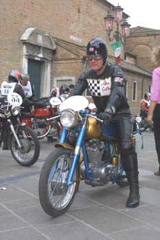 Alan Cathcart on a smaller supermono